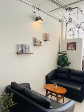 Twins cafe & Room